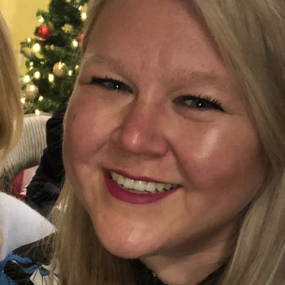 Meet your Posher, Lauren